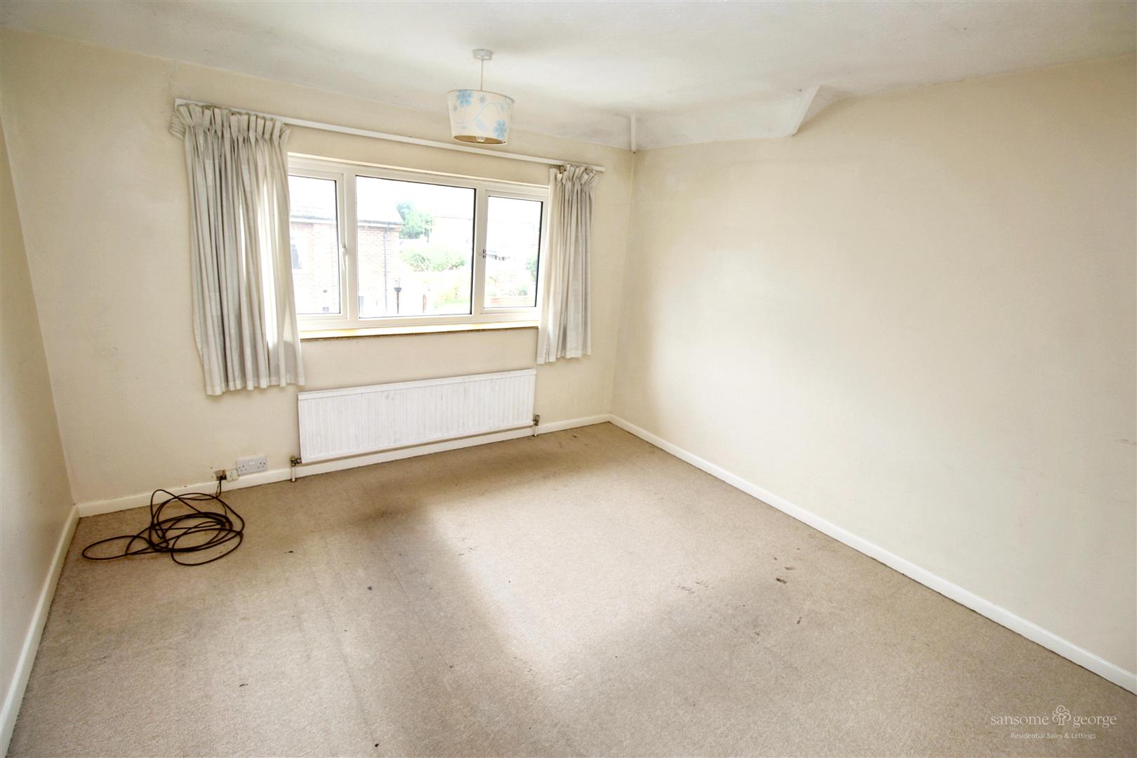 Fairford Road, Tilehurst, Reading